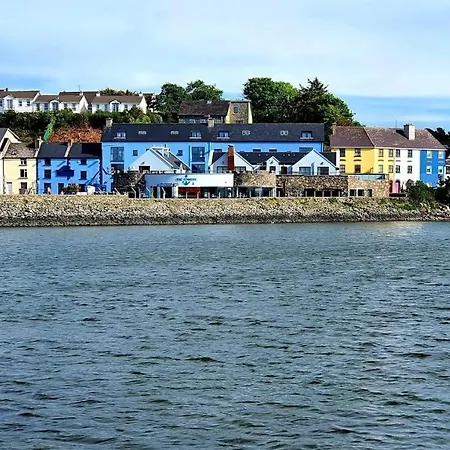 Dom wakacyjny The Waterside Townhouse Westport