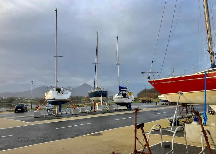 The Waterside Townhouse *