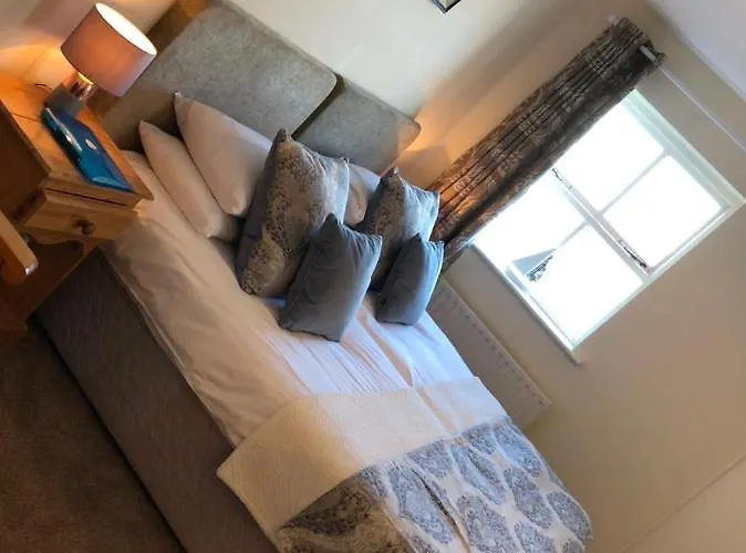 The Waterside Townhouse *