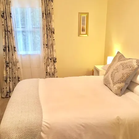 The Waterside Townhouse Casa de Férias Westport